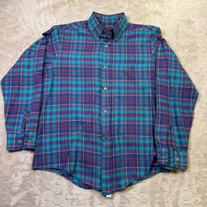 VTG Ivy Classics Traditional Elegance Plaid Button Down Shirt Sz Md USA Made